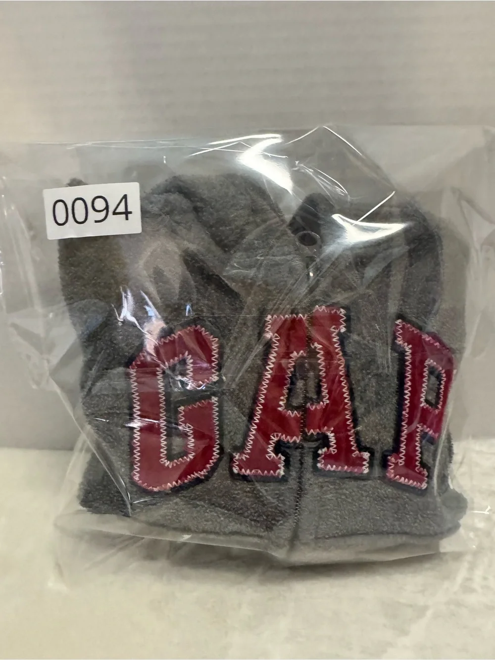 GAP cozy gray